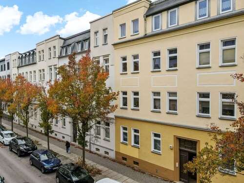 Foto - Wohnung zum Mieten in Halle 810,00 € 90 m²