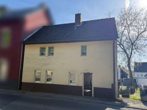 Foto - Haus zum Kaufen in Hennef 319.000,00 € 136 m²