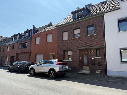Foto - Haus zum Kaufen in Frechen 595.000,00 € 147.44 m²