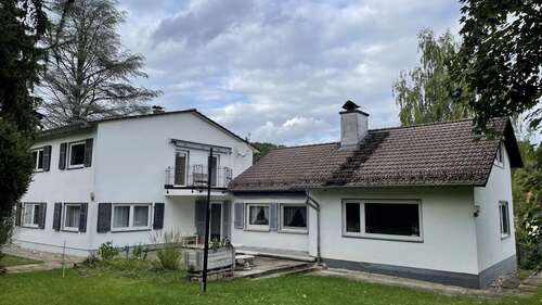 Foto - Haus zum Kaufen in Neckargemünd-Waldhilsbach 609.000,00 € 248 m²