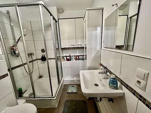 Foto - Wohnung zum Kaufen in Düsseldorf Heerdt 200.000,00 € 49.44 m²