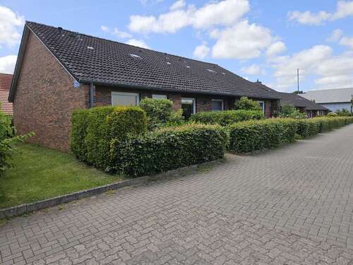 Foto - Wohnung zum Mieten in Struckum 380,00 € 54.44 m²