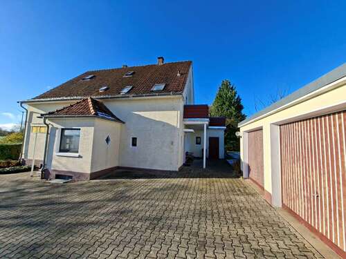 Foto - Haus zum Kaufen in Werther 229.000,00 € 200 m²