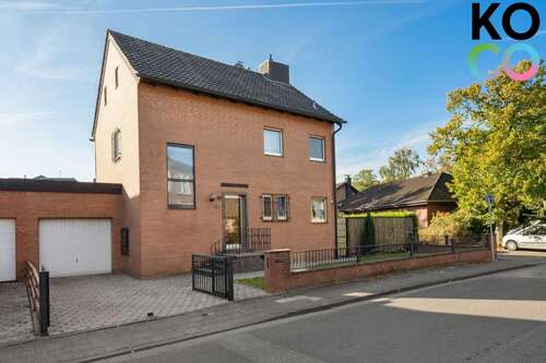 Foto - Haus zum Kaufen in Kaarst 649.999,00 € 133 m²