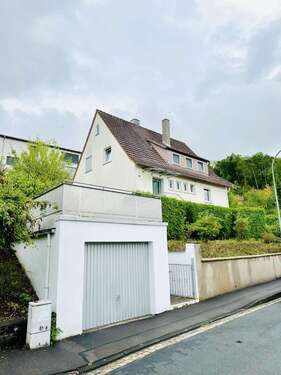 Foto - Haus zum Kaufen in Bad Neustadt 310.000,00 € 122 m²