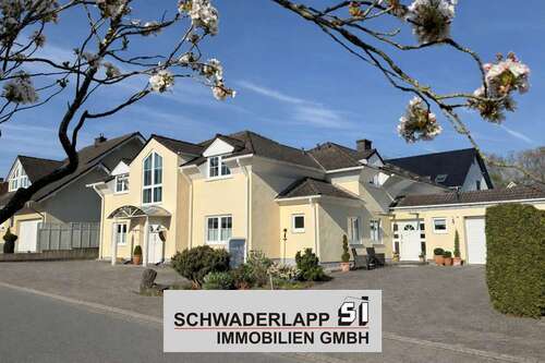 Foto - Haus zum Kaufen in Helferskirchen 599.000,00 € 284 m²