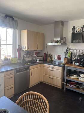 Foto - Wohnung zum Mieten in Kirchheim 750,00 € 109 m²