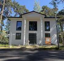 Haus zum Kaufen in Brandenburg - Blankenfelde-Mahlow 990.000,00 € 198 m²