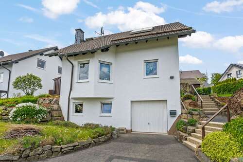 Foto - Haus zum Kaufen in Drolshagen 549.500,00 € 123.09 m²