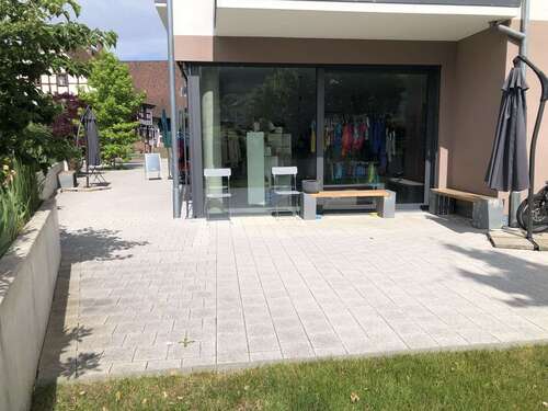 Foto - Einzelhandel in Merzhausen 1.998,15 € 99.21 m²