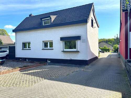 Foto - Haus zum Kaufen in Lohmar 299.000,00 € 110 m²