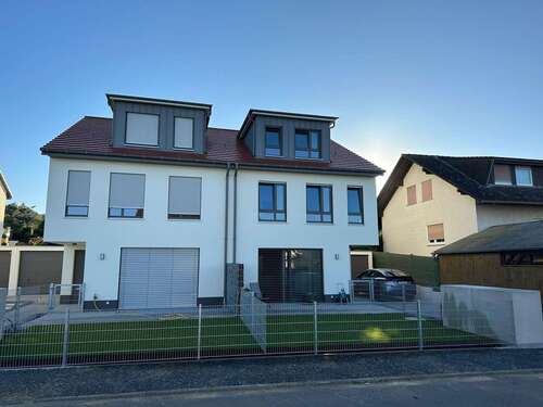 Foto - Haus zum Mieten in Bad Nauheim 2.500,00 € 160 m²
