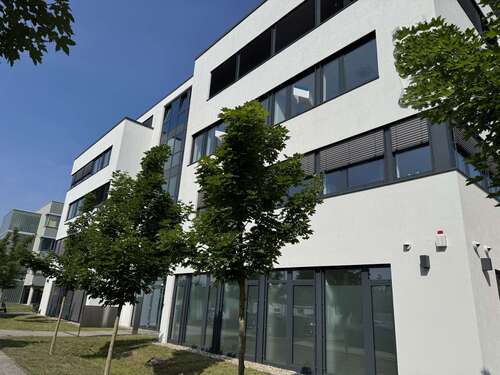 Foto - Halle in Berlin 5.942,70 € 418.8 m²