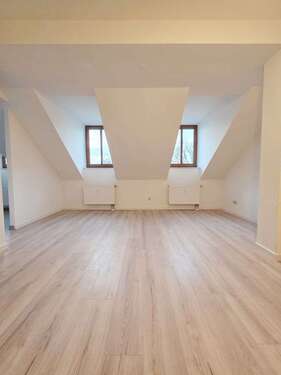 Foto - Wohnung zum Mieten in Chemnitz 265,00 € 44.96 m²