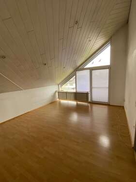 Foto - Wohnung zum Mieten in Bernstadt 650,00 € 64 m²