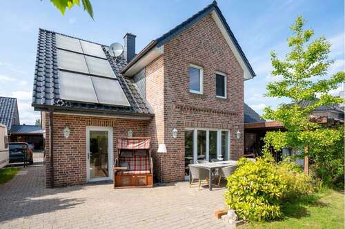 Foto - Haus zum Kaufen in Nützen 695.000,00 € 168.58 m²