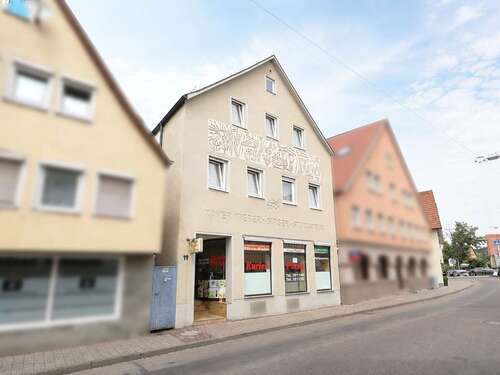 Foto - Haus zum Kaufen in Schwäbisch Gmünd 490.000,00 € 146 m²