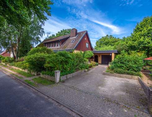 Foto - Haus zum Kaufen in Hermannsburg 349.000,00 € 215.33 m²