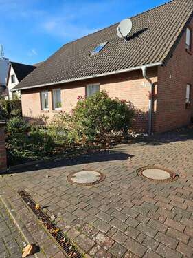 Foto - Haus zum Kaufen in Wolfsburg 320.000,00 € 153 m²