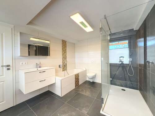 Foto - Haus zum Kaufen in Neuweiler 389.000,00 € 165 m²