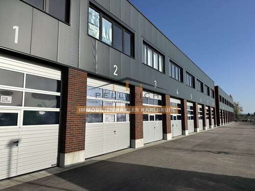 Foto - Spezialgewerbe in Karlsruhe 879,00 € 102 m²