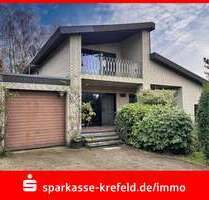 Haus zum Kaufen in Krefeld 750.000,00 € 214 m²