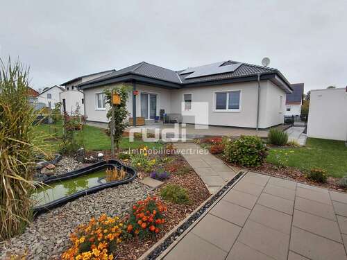 Foto - Haus zum Kaufen in Hardegsen 287.000,00 € 142.52 m²