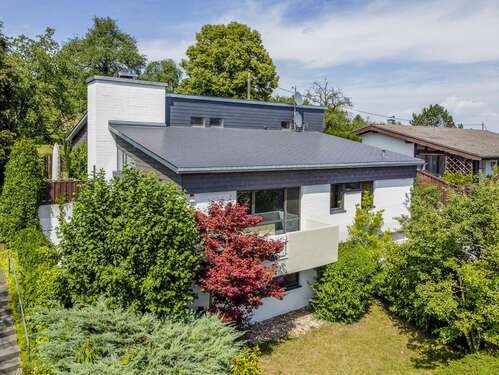 Foto - Haus zum Mieten in Großbettlingen 1.950,00 € 194.32 m²