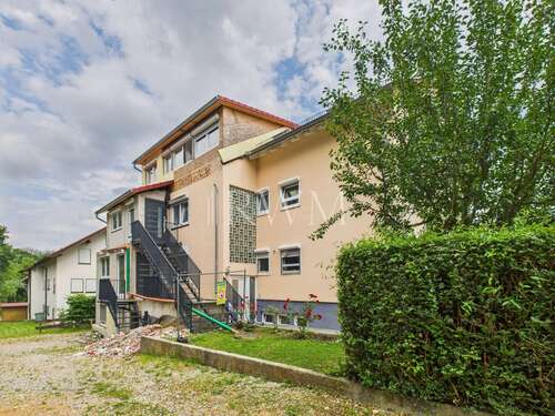 Foto - Haus zum Kaufen in Kusterdingen - Jettenburg 994.500,00 € 502.26 m²