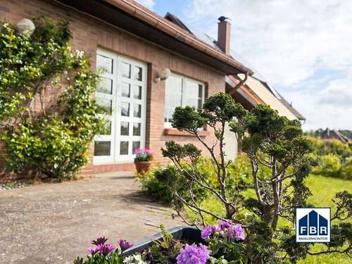 Foto - Haus zum Kaufen in Pinnow 295.000,00 € 153.8 m²