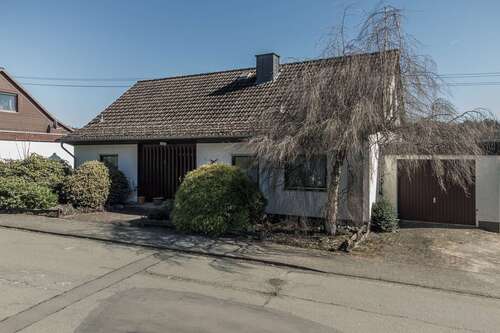 Foto - Haus zum Kaufen in Hilchenbach 178.000,00 € 154 m²