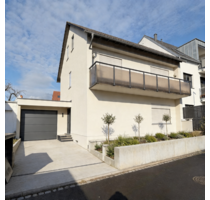 Haus zum Kaufen in Thüngersheim 529.000,00 € 271 m²