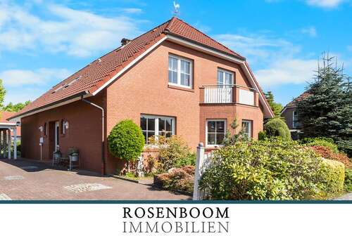 Foto - Haus zum Kaufen in Wiesmoor 280.000,00 € 223 m²