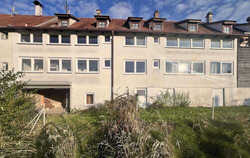Foto - Haus zum Kaufen in Rot 289.000,00 € 377.13 m²