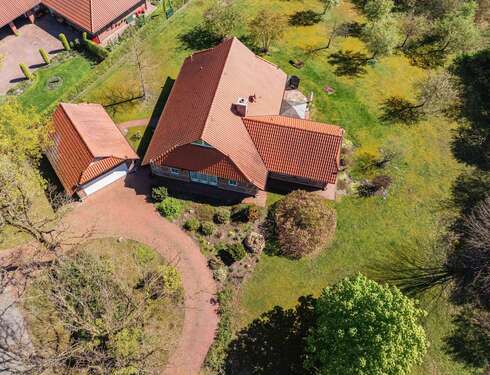 Foto - Haus zum Kaufen in Bad Zwischenahn Ohrwege 720.000,00 € 175.12 m²
