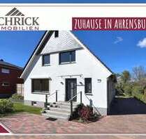 Haus zum Kaufen in AHRENSBURG - WALDGUT HAGEN 798.000,00 € 149 m²