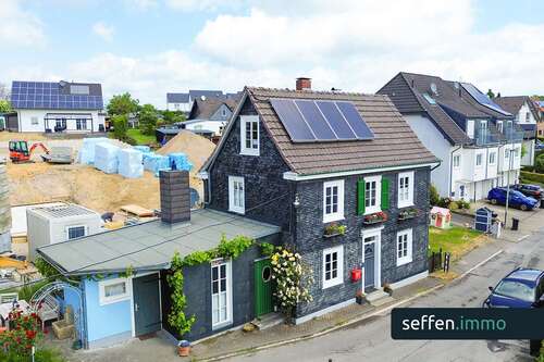 Foto - Haus zum Kaufen in Burscheid 448.000,00 € 134 m²