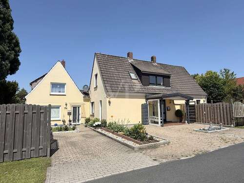 Foto - Haus zum Kaufen in Oldenburg 289.000,00 € 143.2 m²