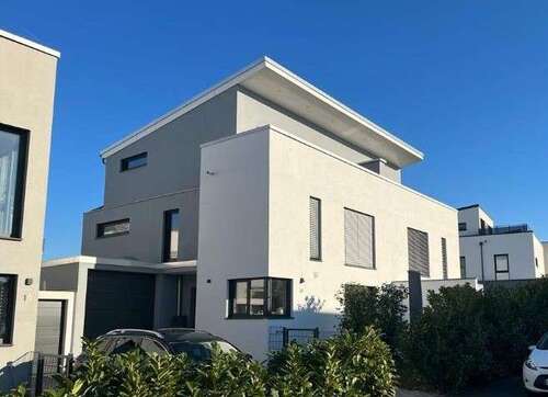 Foto - Haus zum Mieten in Dreieich 2.850,00 € 178 m²
