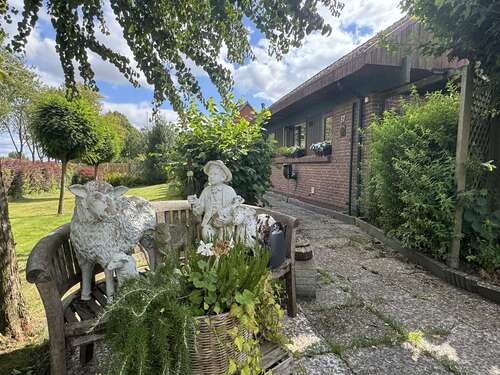 Foto - Haus zum Kaufen in Neuendeich 319.000,00 € 118.09 m²