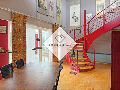 Foto - Haus zum Kaufen in Wiesbaden 1.260.000,00 € 181.17 m²