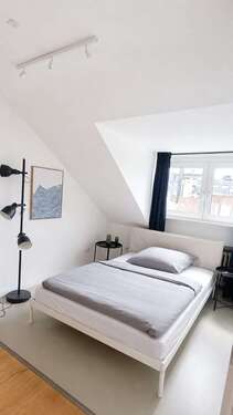 Foto - WG-Zimmer in Düsseldorf 899,00 € 20 m²