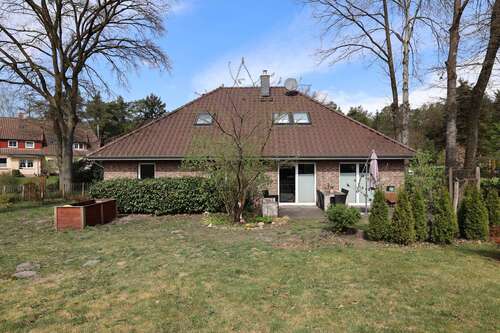 Foto - Haus zum Kaufen in Undeloh 549.000,00 € 183.18 m²