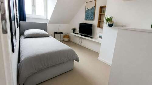 Foto - WG-Zimmer in Düsseldorf 699,00 € 12 m²