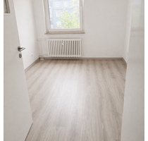Wohnung zum Mieten in Duisburg 390,00 € 52.24 m²
