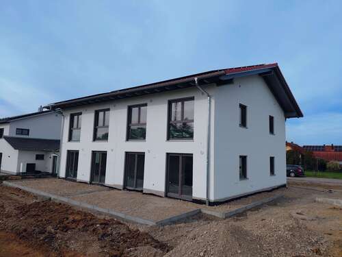 Foto - Haus zum Mieten in Dillishausen 1.500,00 € 120 m²