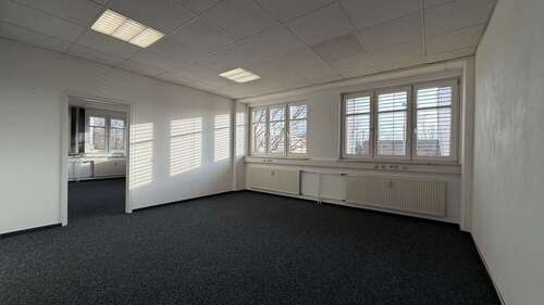 Foto - Büro in Wiesbaden 1.000,00 € 118 m²