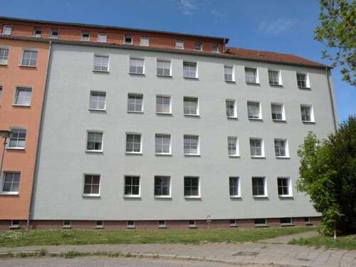 Foto - Wohnung zum Mieten in Stralsund 381,23 € 50.83 m²