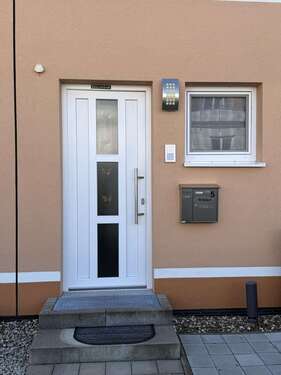 Foto - Haus zum Kaufen in Adelsdorf 715.000,00 € 137 m²