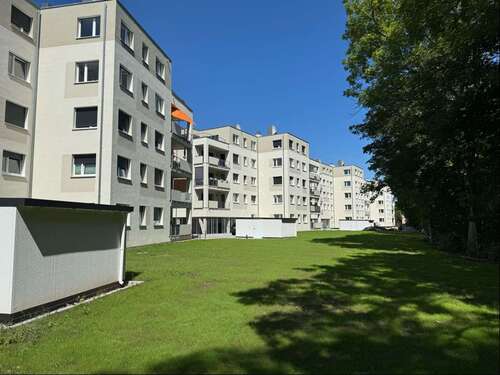 Foto - Wohnung zum Mieten in Ichtershausen 1.000,00 € 93.69 m²